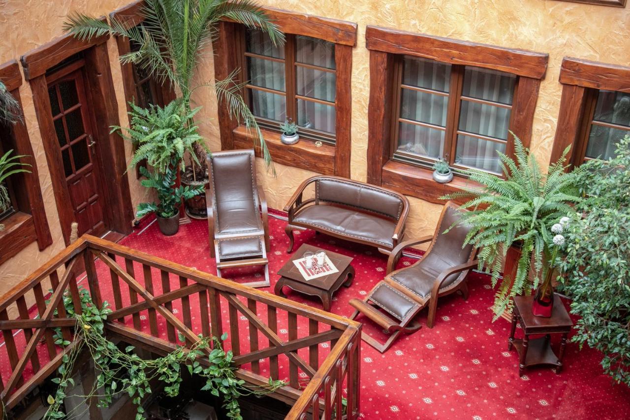 Hotel Zameczek Książ Wielki Dış mekan fotoğraf