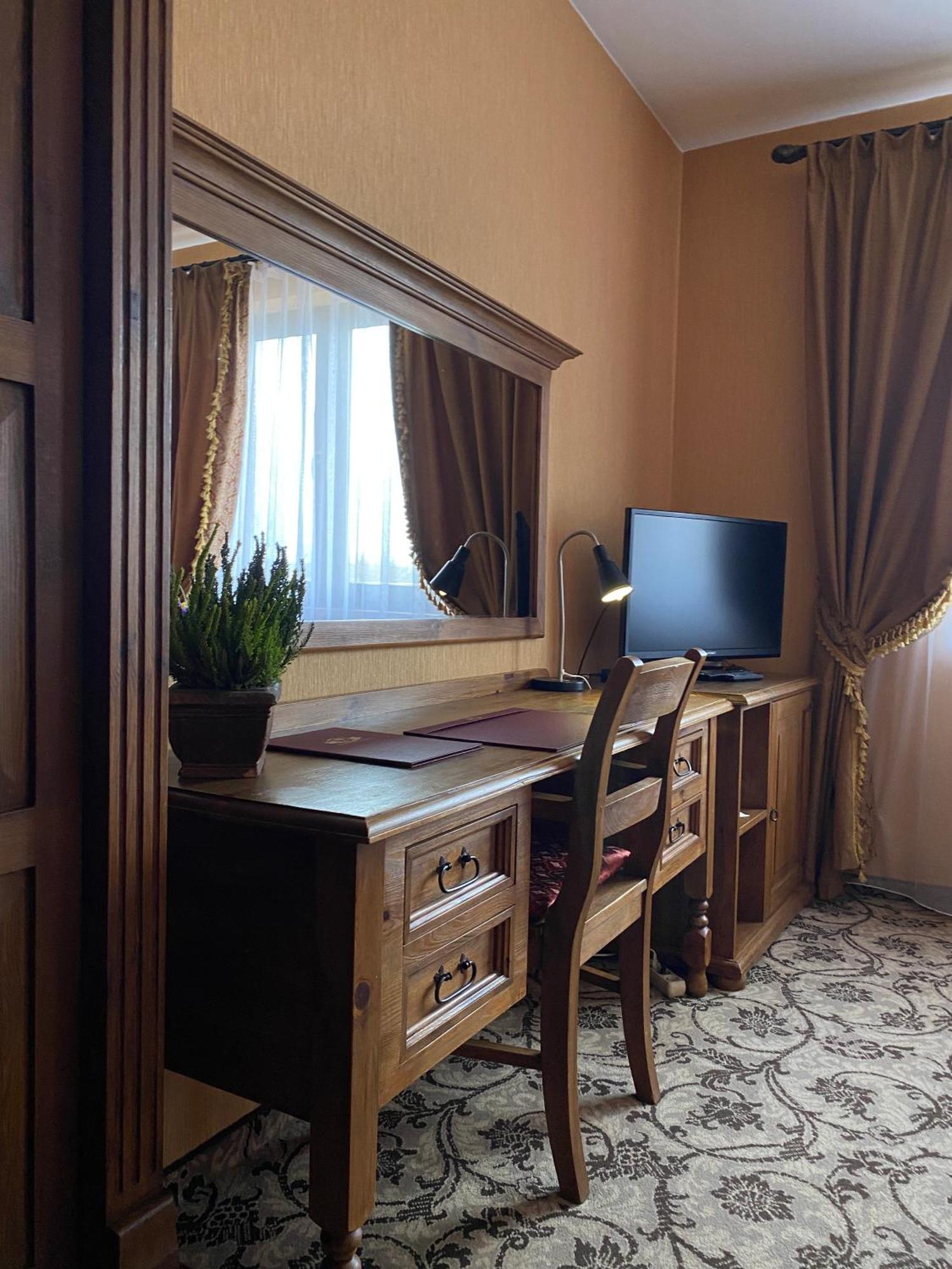 Hotel Zameczek Książ Wielki Dış mekan fotoğraf