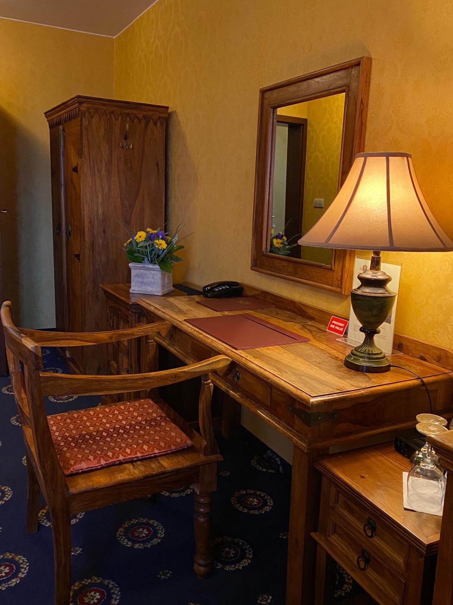 Hotel Zameczek Książ Wielki Dış mekan fotoğraf