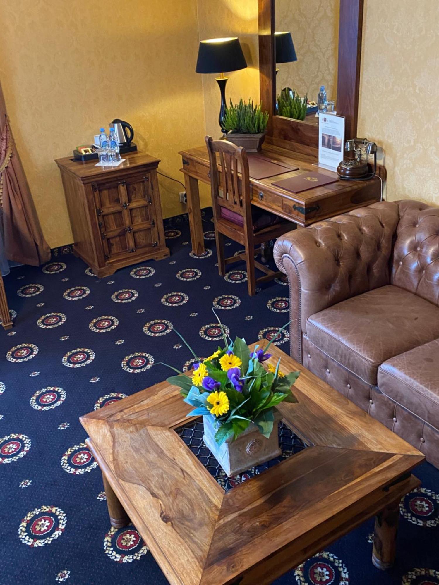 Hotel Zameczek Książ Wielki Dış mekan fotoğraf