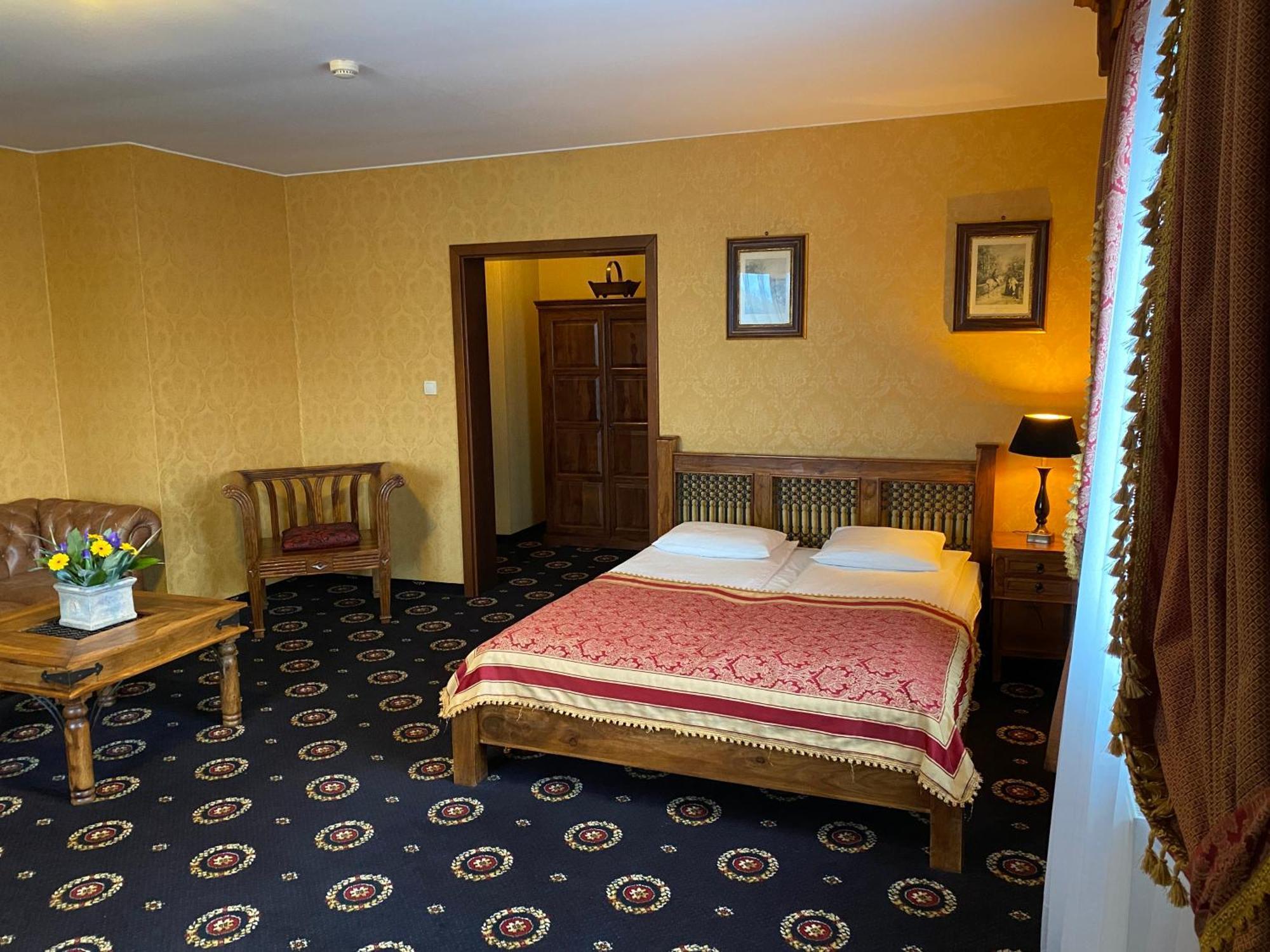 Hotel Zameczek Książ Wielki Dış mekan fotoğraf